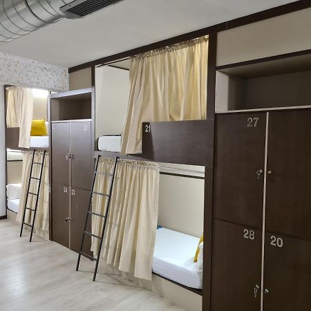 מדריד Hostel M-A Rooms Mate מראה חיצוני תמונה